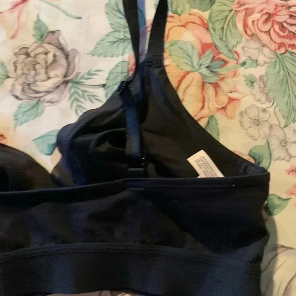 Auden Women’s Bra Size Medium Shade Black - Picture 9 of 10